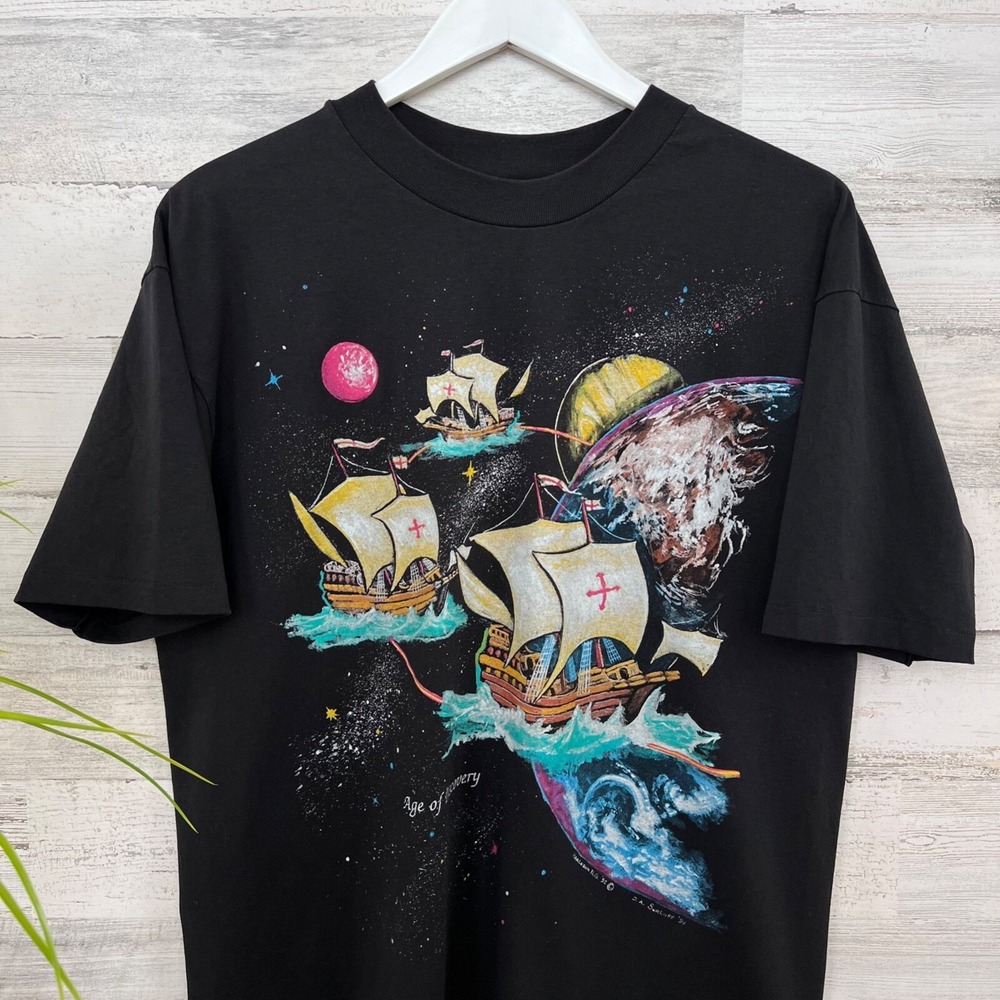 Vintage 1992 Age of Discovery Shirt size XL/L - Harlequin - 90s Nature Ship's
